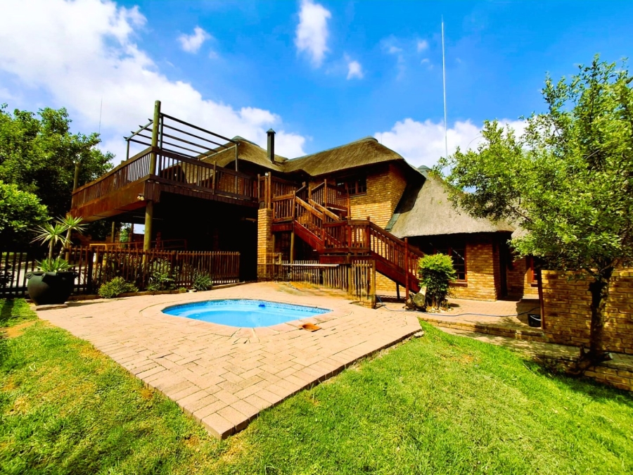 4 Bedroom Property for Sale in River Lodge Estate Free State